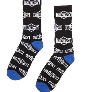 SUNDAY CORNERSTONE ALL-OVER CREW SOCKS
Black/White